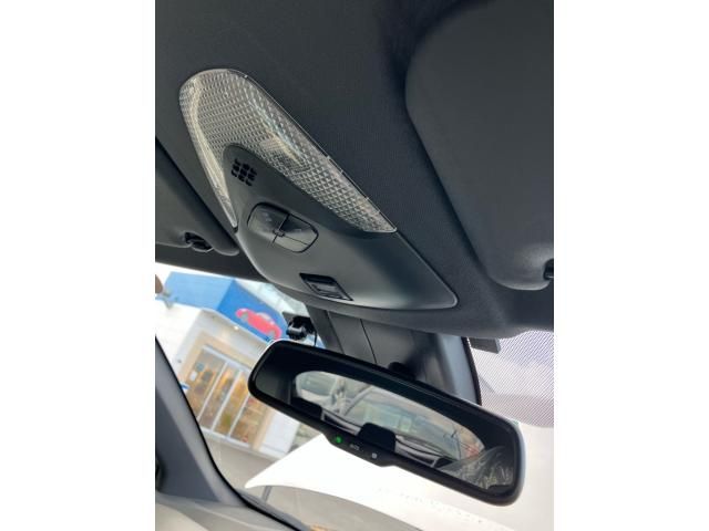 TOYOTA C-HR 2020 Image 31