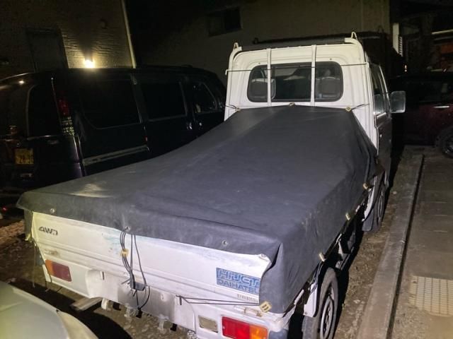 DAIHATSU HIJET TRUCK 4WD 1994 Image 31