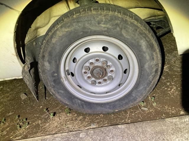 DAIHATSU HIJET TRUCK 4WD 1994 Image 31