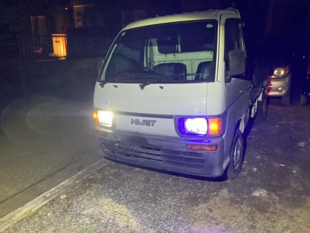 DAIHATSU HIJET TRUCK 4WD 1994 Image 31