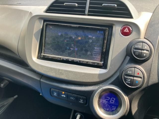 HONDA FIT HYBRID 2011 Image 31