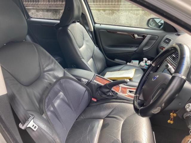 VOLVO V70 2007 Image 31