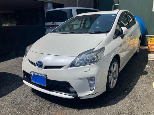 TOYOTA PRIUS 2015 Image 31