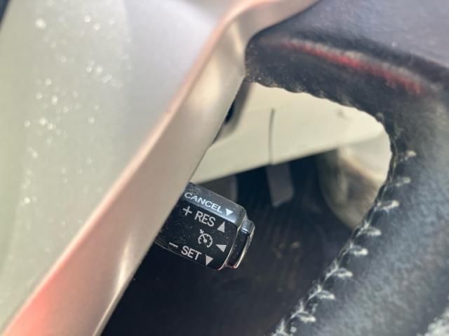 TOYOTA PRIUS 2015 Image 31