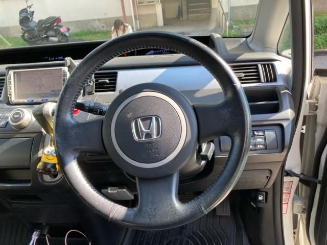 HONDA STEPWAGON SPADA 2008 Image 31