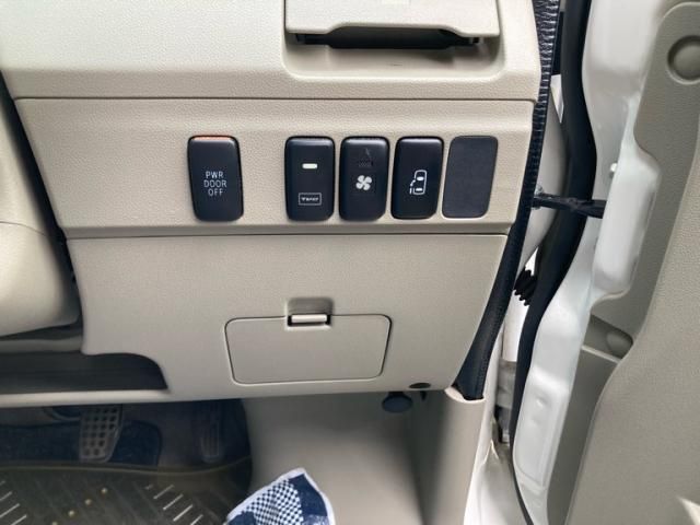 DAIHATSU ATRAI WAGON 2017 Image 31