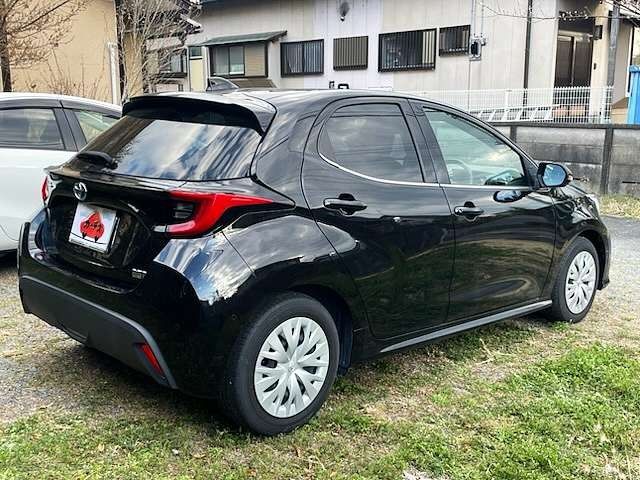 TOYOTA YARIS HYBRID 2023 Image 31