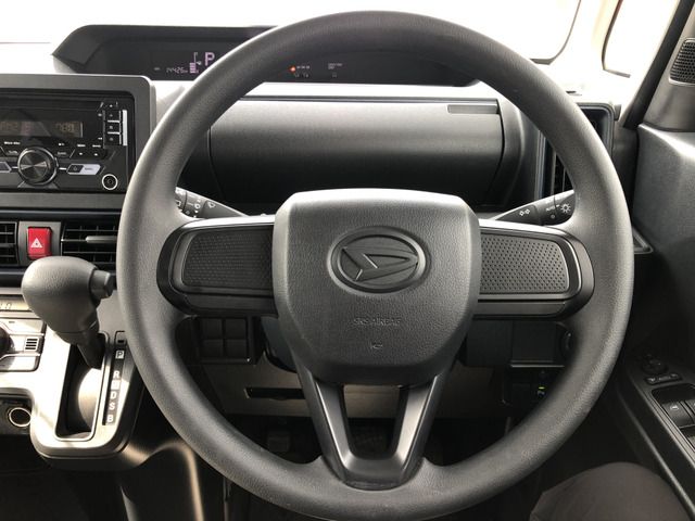 DAIHATSU TANTO 2023 Image 31