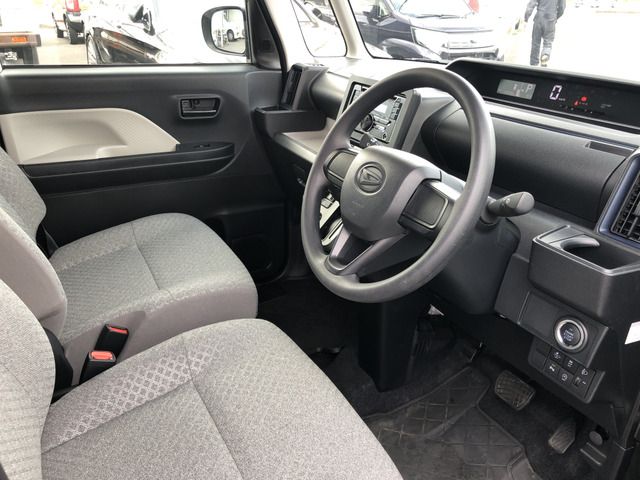 DAIHATSU TANTO 2023 Image 31