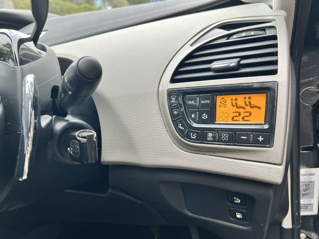 CITROEN C4 PICASSO 2008 Image 31