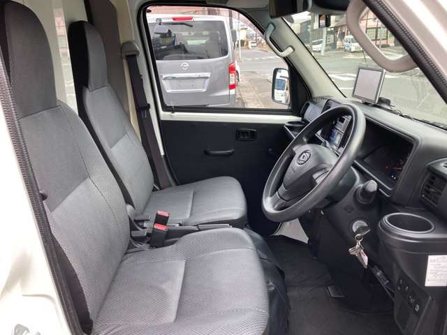 DAIHATSU HIJET CARGO 4WD 2019 Image 31