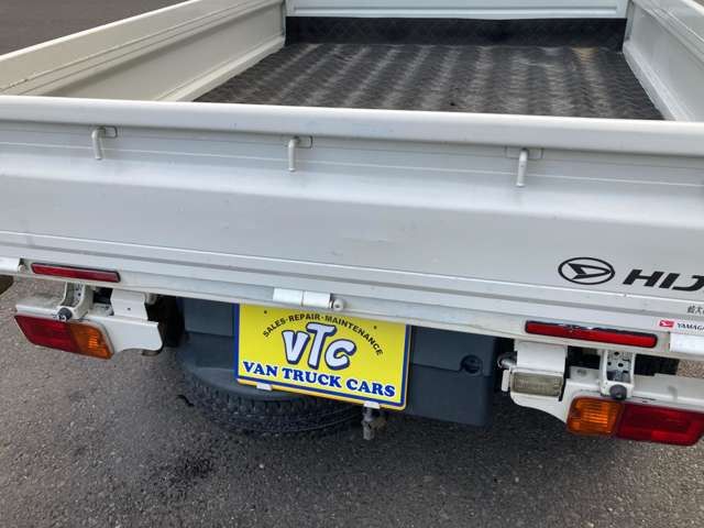 DAIHATSU HIJET TRUCK 4WD 2016 Image 31