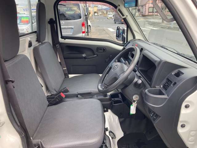 DAIHATSU HIJET TRUCK 4WD 2016 Image 31