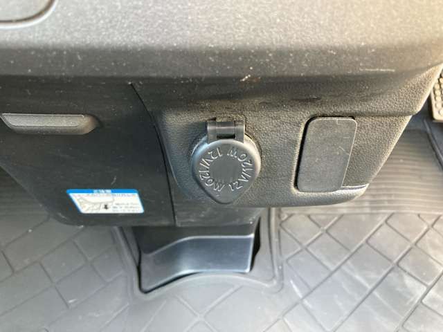 DAIHATSU HIJET CARGO 4WD 2020 Image 31