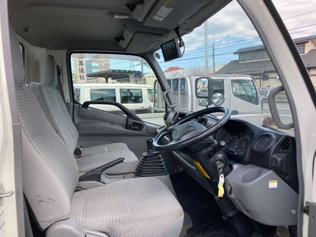 TOYOTA DYNA 2015 Image 31