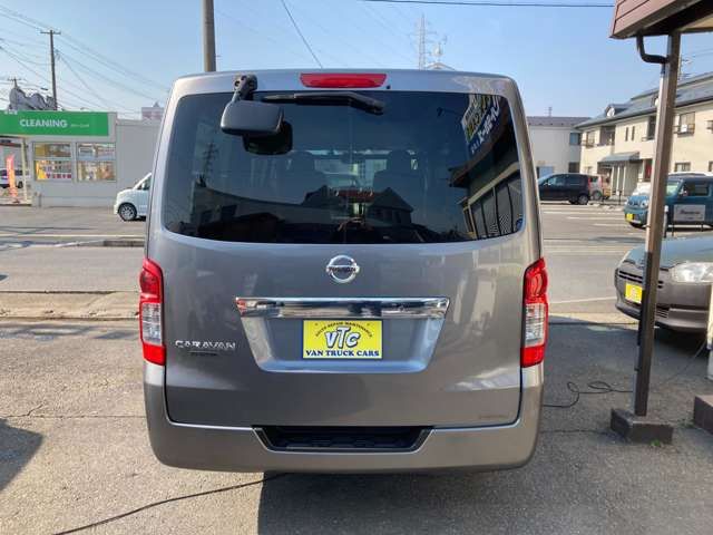 NISSAN NV350 CARAVAN 4WD 2022 Image 31