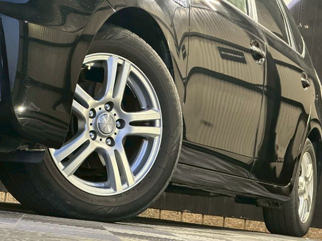 TOYOTA PRIUS ALPHA 2014 Image 31