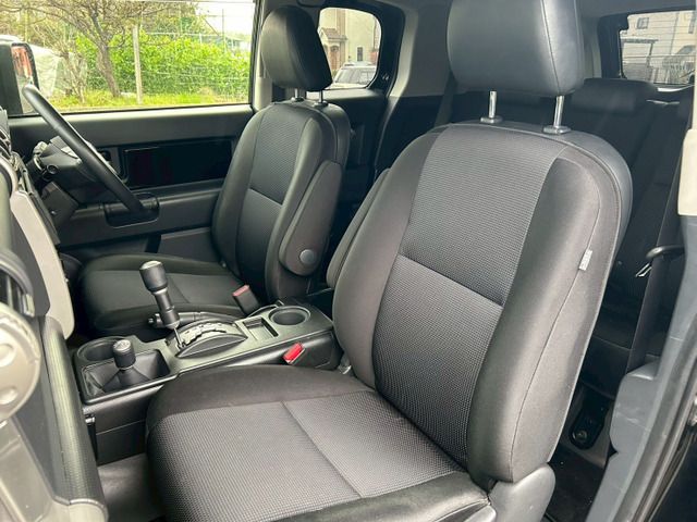 TOYOTA FJ CRUISER 4WD 2017 Image 31