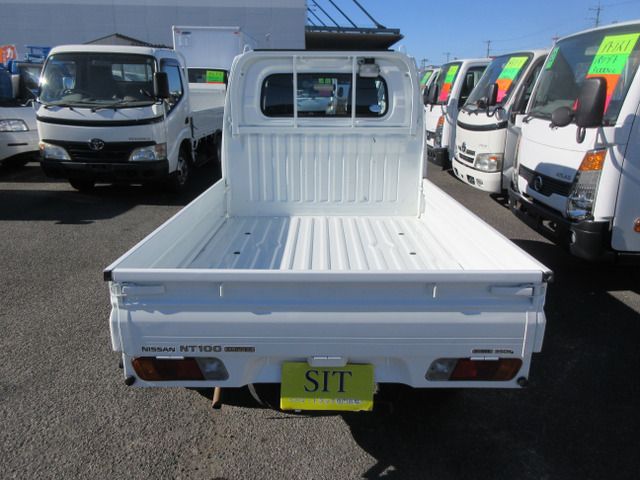 NISSAN NT100 CLIPPER 2012 Image 31