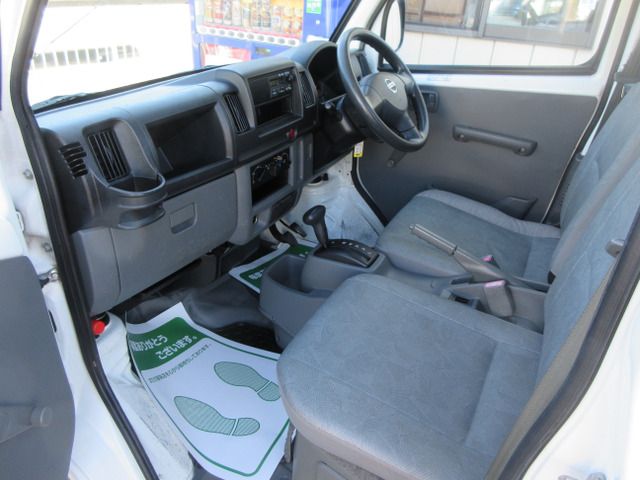 NISSAN NT100 CLIPPER 2012 Image 31