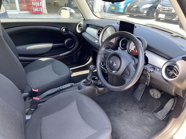 BMW MINI COOPER 2011 Image 31