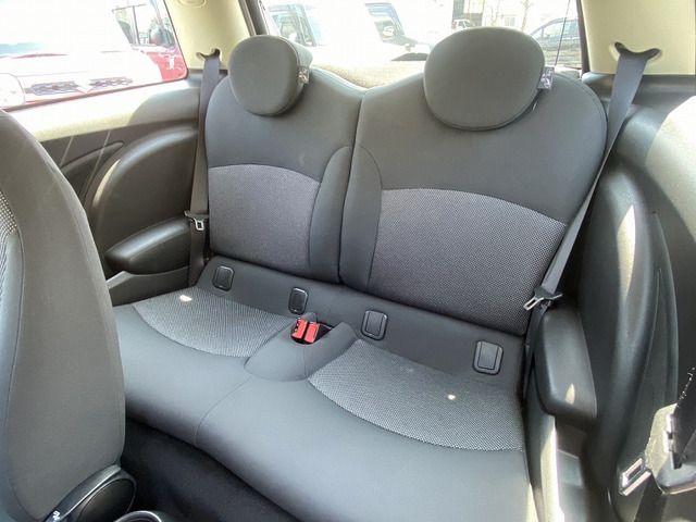 BMW MINI COOPER 2011 Image 31