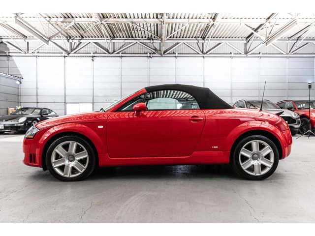 AUDI TT ROADSTAR 2006 Image 31