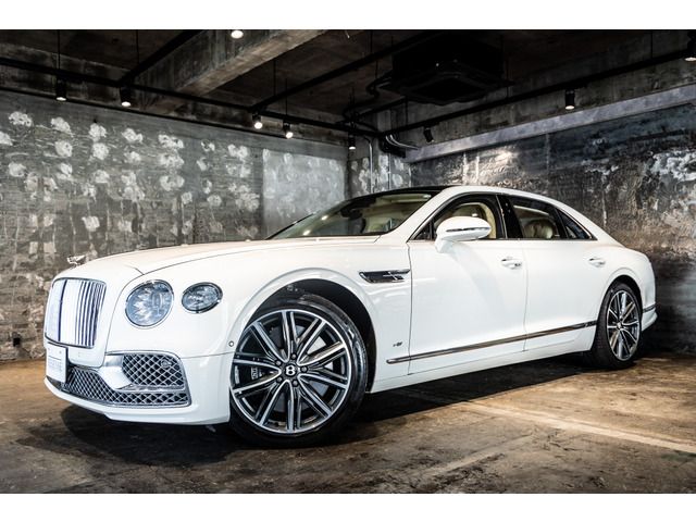 BENTLEY BENTLEY 2023 Image 31