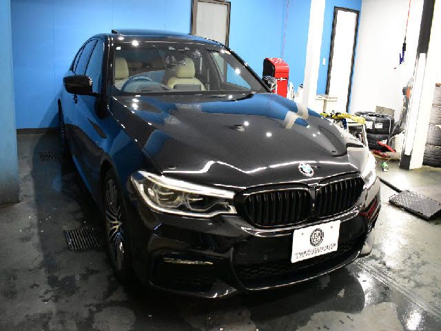 BMW 5SERIES SEDAN 2018 Image 31