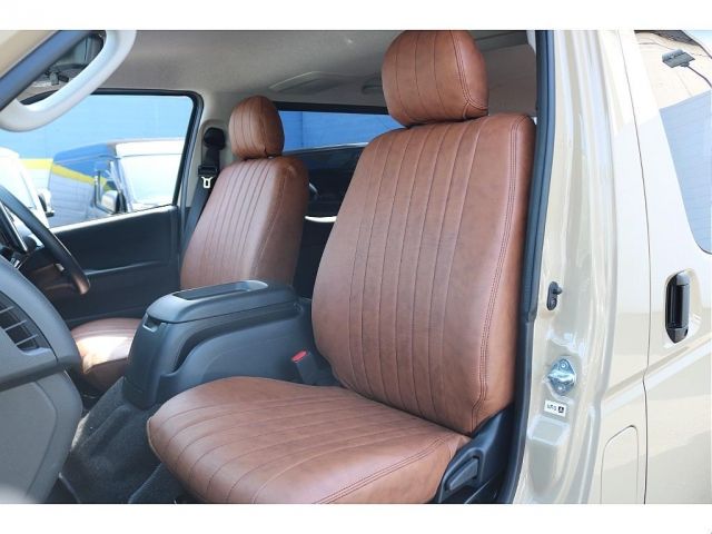 TOYOTA HIACE VAN 4WD 2026 Image 31