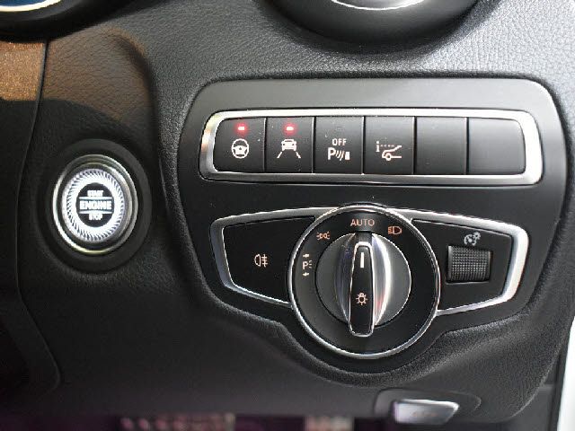 MERCEDES BENZ C CLAS 2020 Image 31