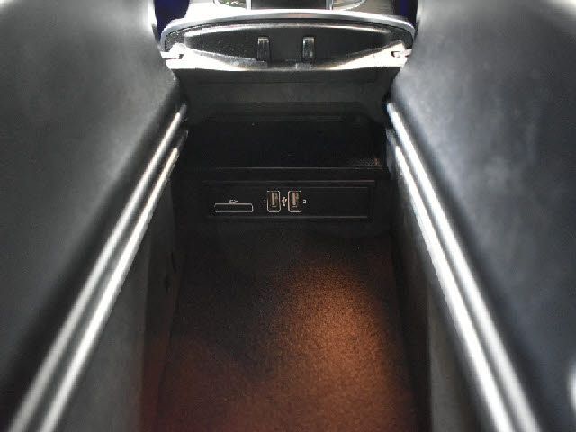 MERCEDES BENZ C CLAS 2020 Image 31