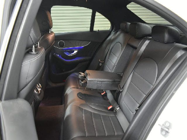 MERCEDES BENZ C CLAS 2020 Image 31