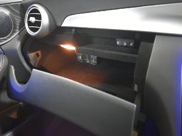 MERCEDES BENZ C CLAS 2020 Image 31