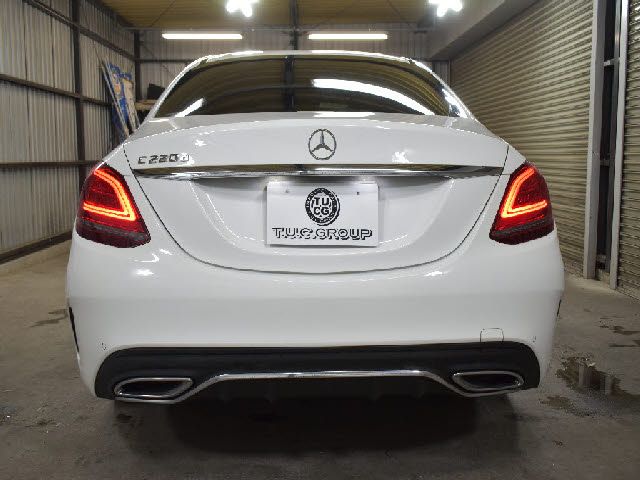 MERCEDES BENZ C CLAS 2020 Image 31