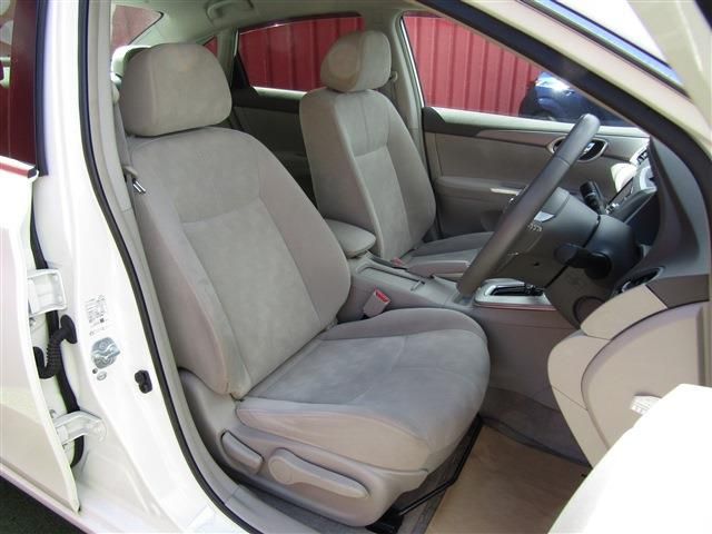 NISSAN SYLPHY 2018 Image 31