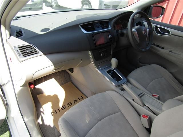 NISSAN SYLPHY 2018 Image 31