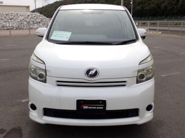 TOYOTA VOXY 2009 Image 31