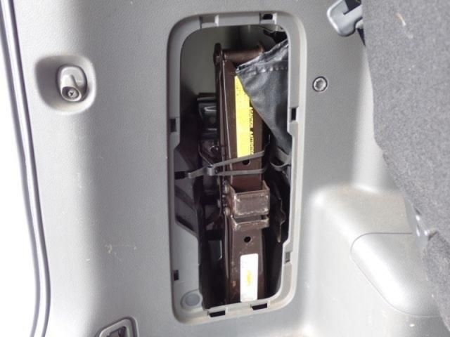 TOYOTA VOXY 2009 Image 31