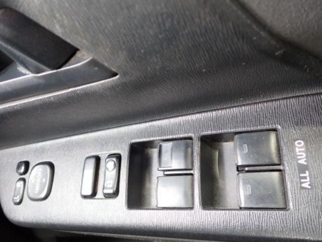 TOYOTA VOXY 2009 Image 31