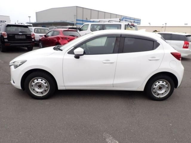 MAZDA DEMIO 4WD 2019 Image 31