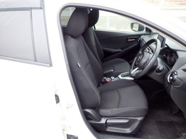 MAZDA DEMIO 4WD 2019 Image 31