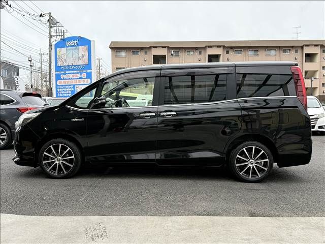 TOYOTA ESQUIRE HYBRID 2015 Image 31