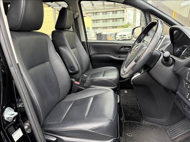 TOYOTA ESQUIRE HYBRID 2015 Image 31