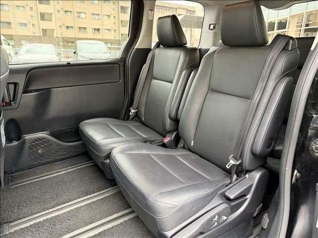 TOYOTA ESQUIRE HYBRID 2015 Image 31