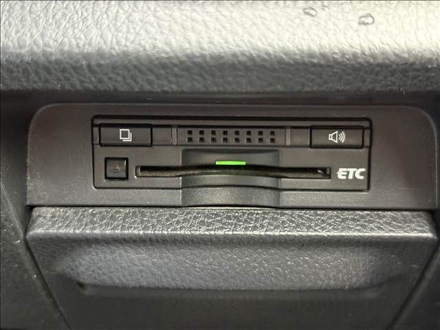 TOYOTA ESQUIRE HYBRID 2015 Image 31