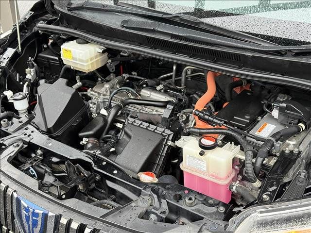 TOYOTA ESQUIRE HYBRID 2015 Image 31