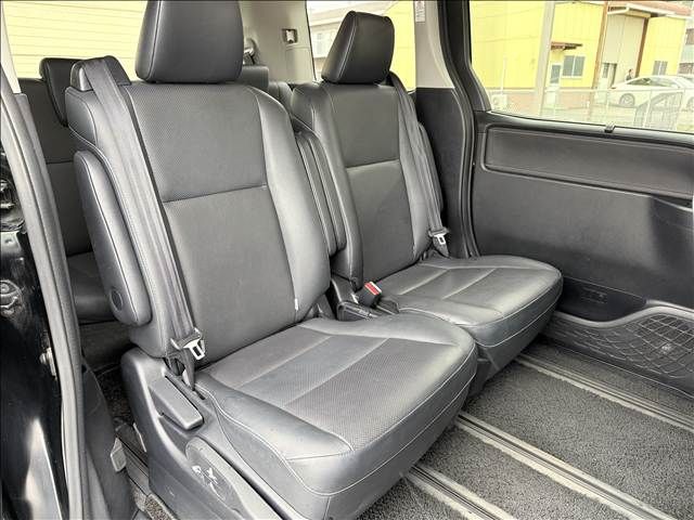 TOYOTA ESQUIRE HYBRID 2015 Image 31