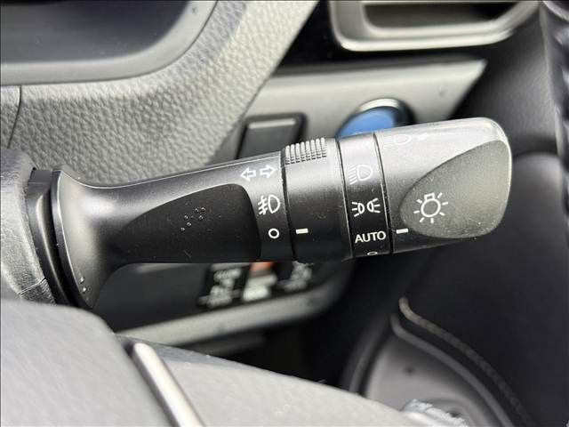 TOYOTA ESQUIRE HYBRID 2015 Image 31