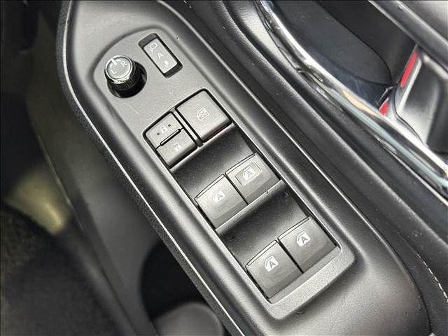 TOYOTA ESQUIRE HYBRID 2015 Image 31